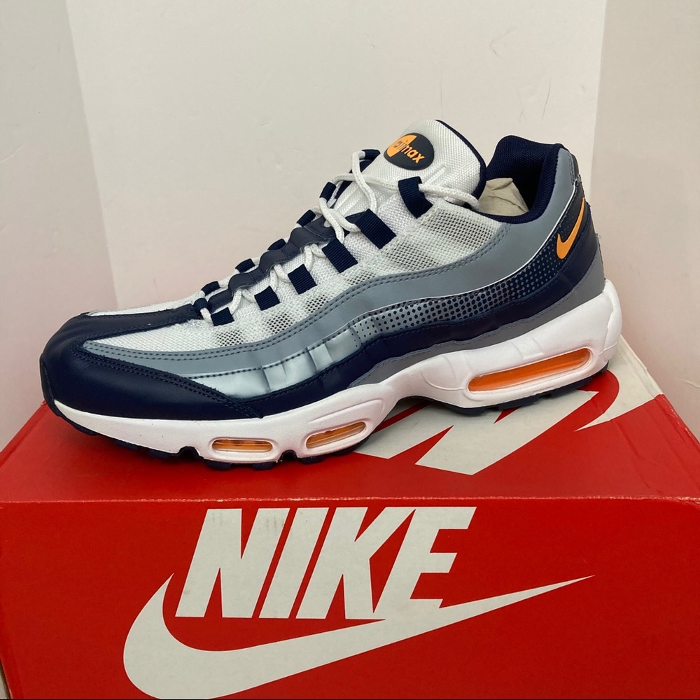 Nike Air Max 95 SE AJ2018 - Picture 2 of 12